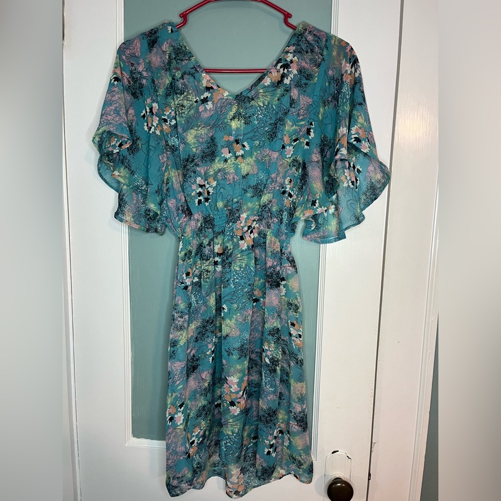 Women’s swim suit cover up